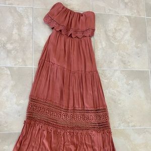 Forever 21 Strapless maxi dress